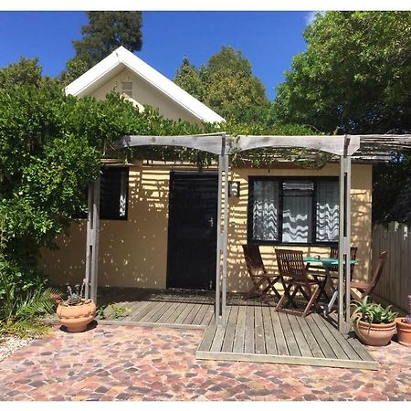 Garden Cottage In Ambiente Guest House Knysna Kültér fotó